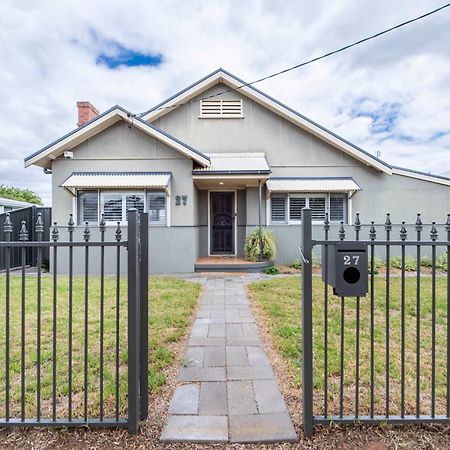 South Dubbo Hideaway - Pet Friendly Vila Exterior foto