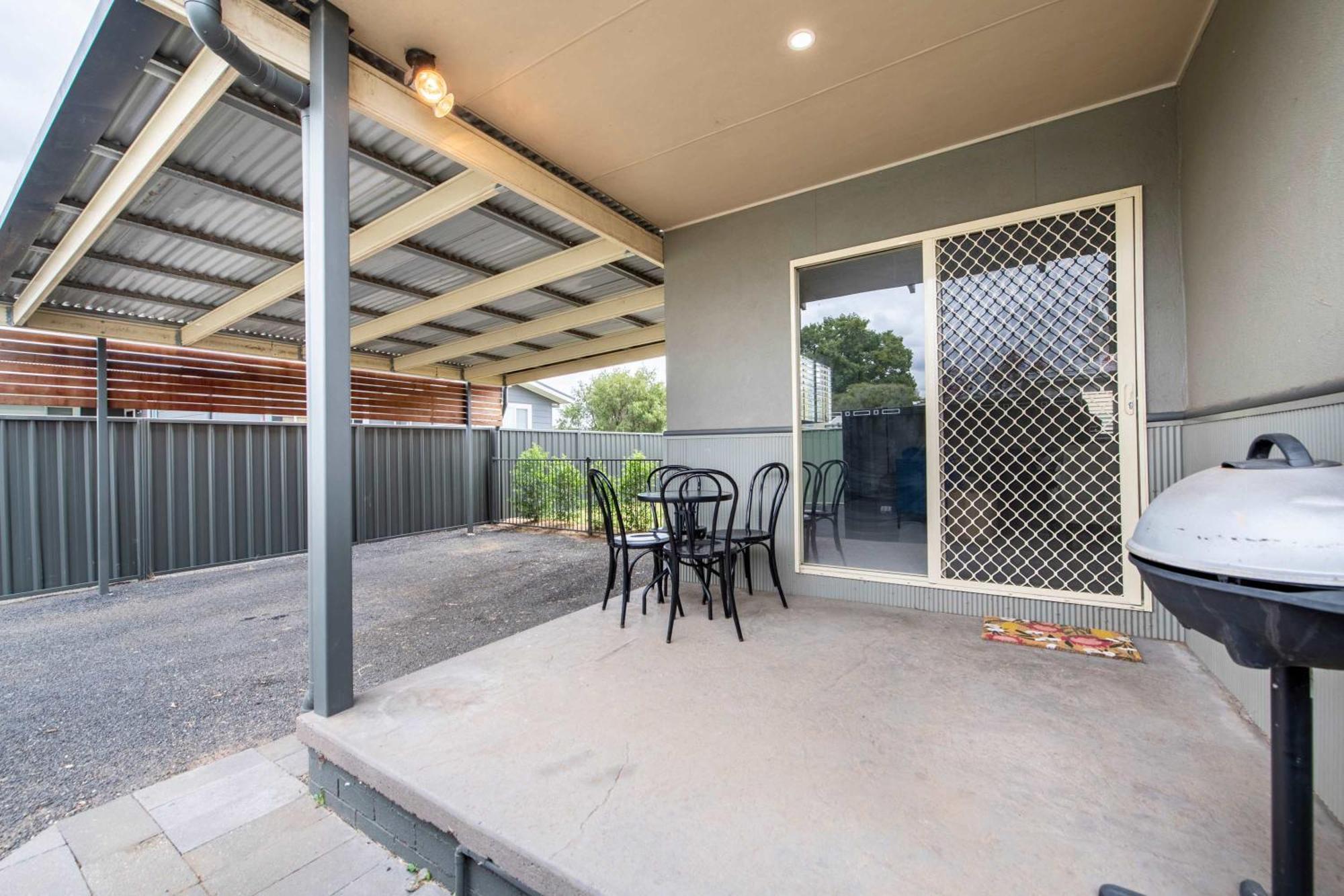 South Dubbo Hideaway - Pet Friendly Vila Exterior foto